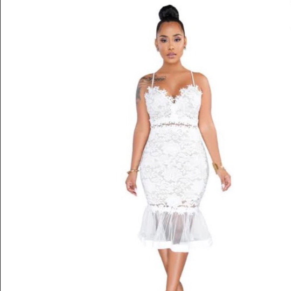 Lace Mid-Calf Mermaid Dress